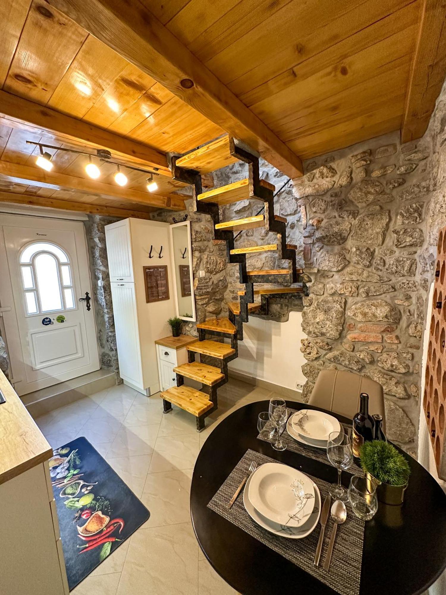 Villa Volos Apartment Karmen With Roof Terrace, Sea View, Free Private Parking Opatija Luaran gambar